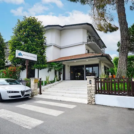 酒店 Vittoria 西尔米奥奈